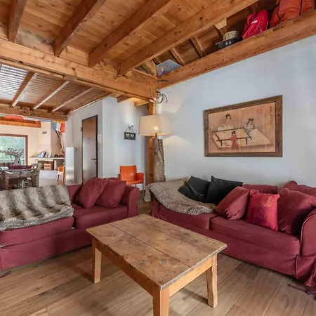 Apartament Spacious Loft On Pedestrian Street With Views