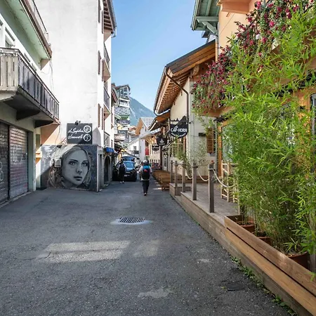 Apartment Spacious Loft On Pedestrian Street With Views Chamonix